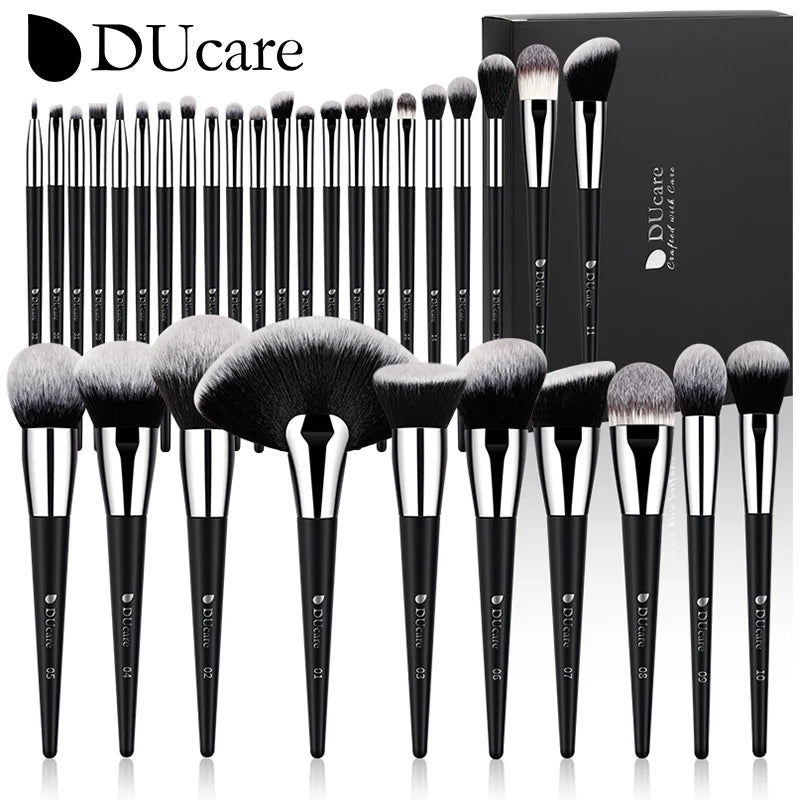 Professional Makeup Brush Set